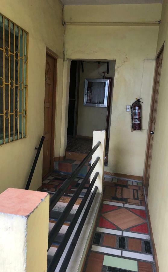 Favila Transient Rooms Pasay Buitenkant foto